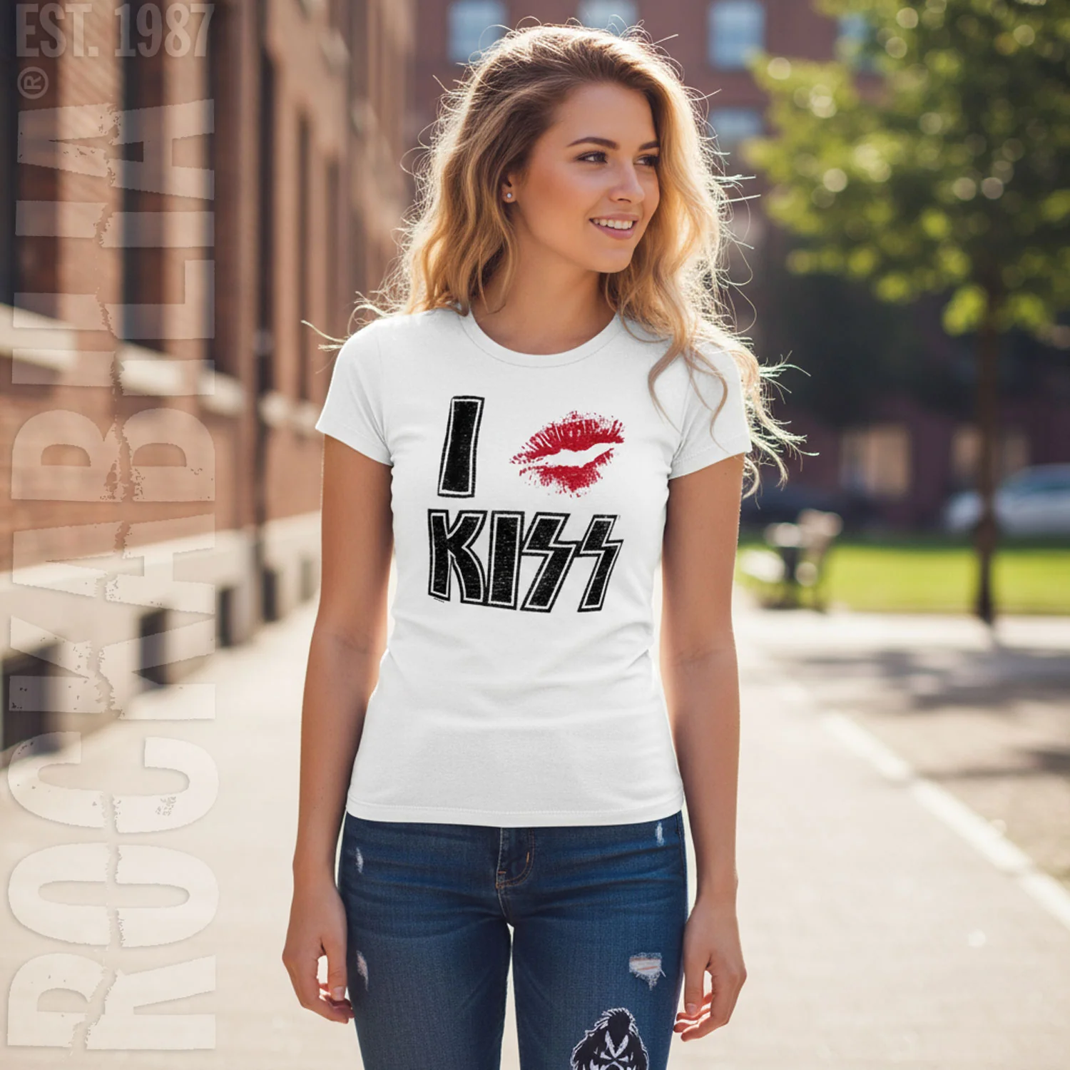 KISS I Lips Kiss Scoop Neck Junior Top - Image 2