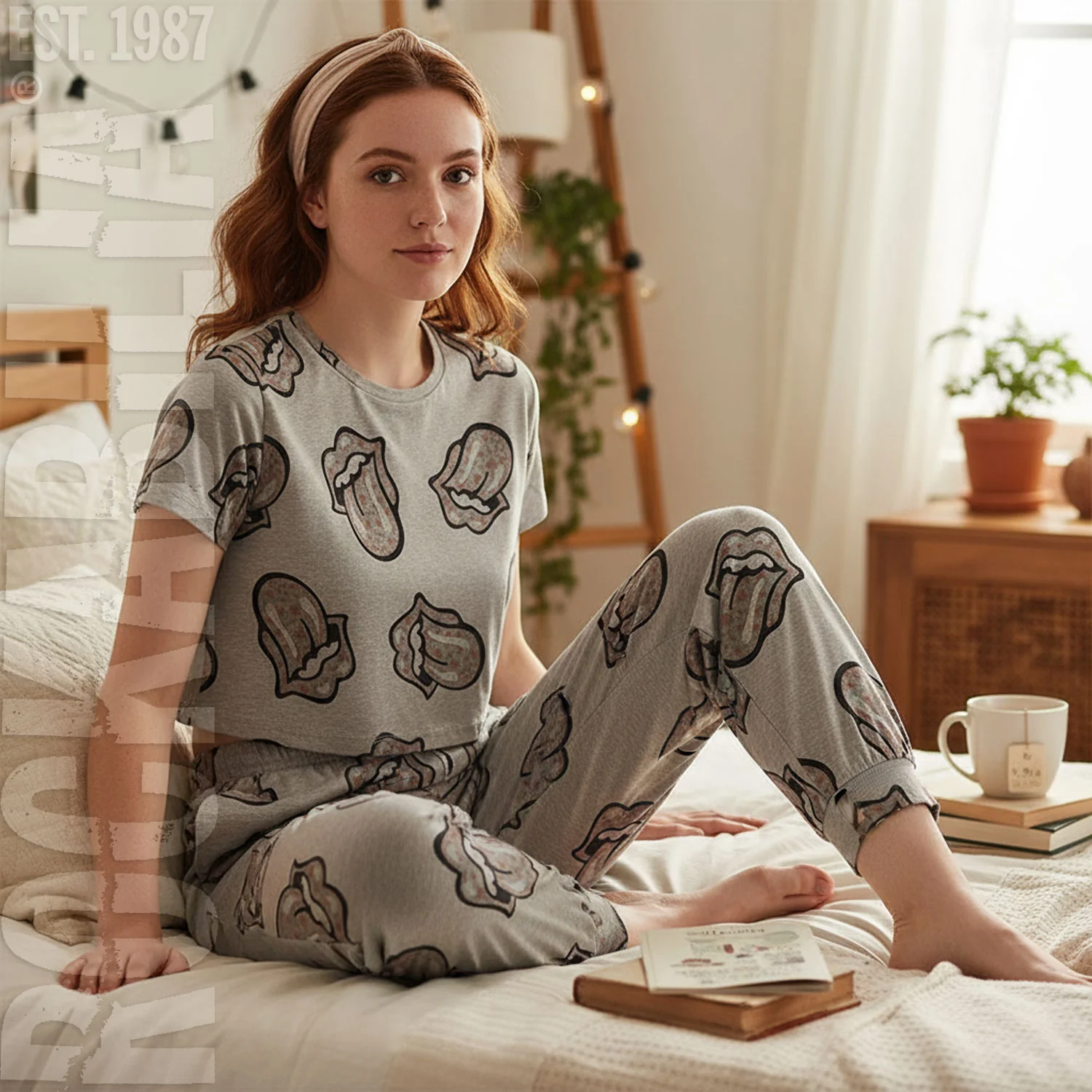 Rolling Stones Heart Tongue Loungewear - Image 3